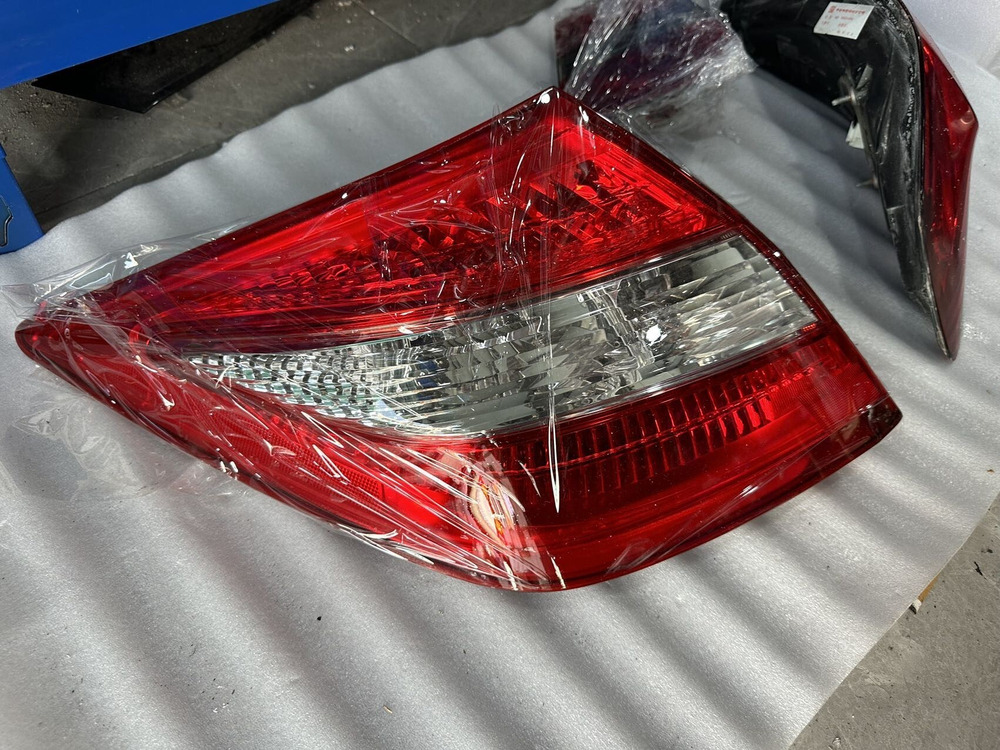 Задний левый фонарь Honda Crosstour 2011-2016 оригинал