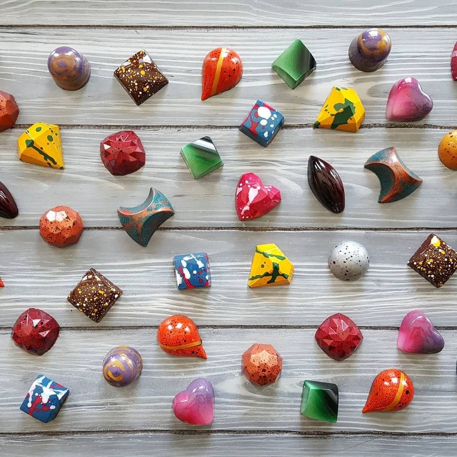 Пошаговое изготовление корпусных конфет