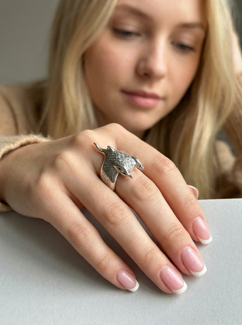 "Манта" кольцо из коллекции "Вокруг света"