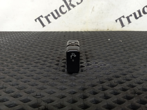 Кнопка освещения в салоне