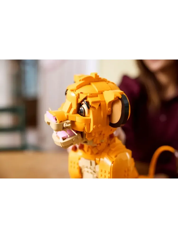 Конструктор Disney Classic 43247 Юный Симба, Король Лев