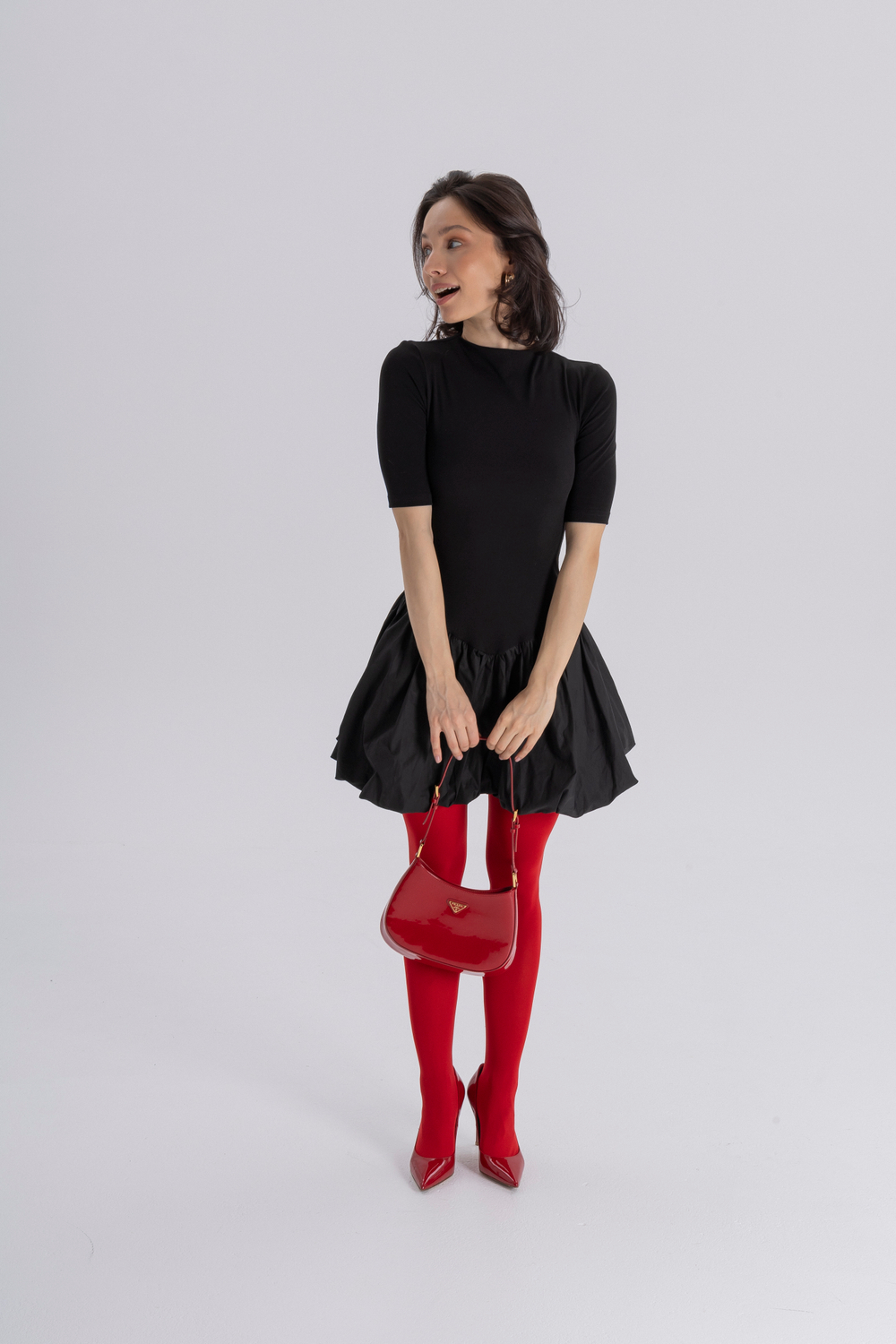 Вечернее мини платье баллон праздничное