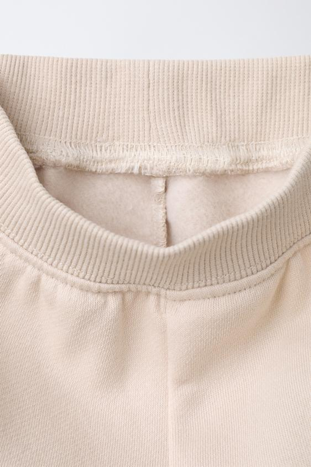 ZARA КОМПЛЕКТ: ТОЛСТОВКА И БРЮКИ-ДЖОГГЕРЫ С ВНУТРЕННИМ НАЧЕСОМ, СВЕТЛО-БЕЖЕВЫЙ