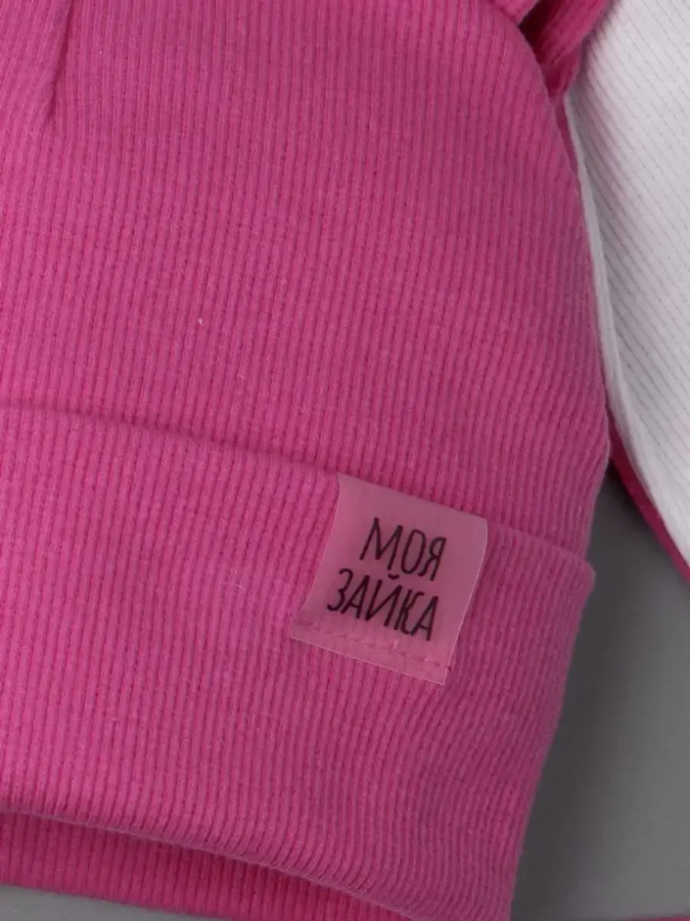 Шапка для девочек осенняя, с ушками розовая