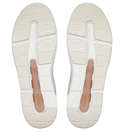 Женские кроссовки On The Roger Advantage - white/rosehip