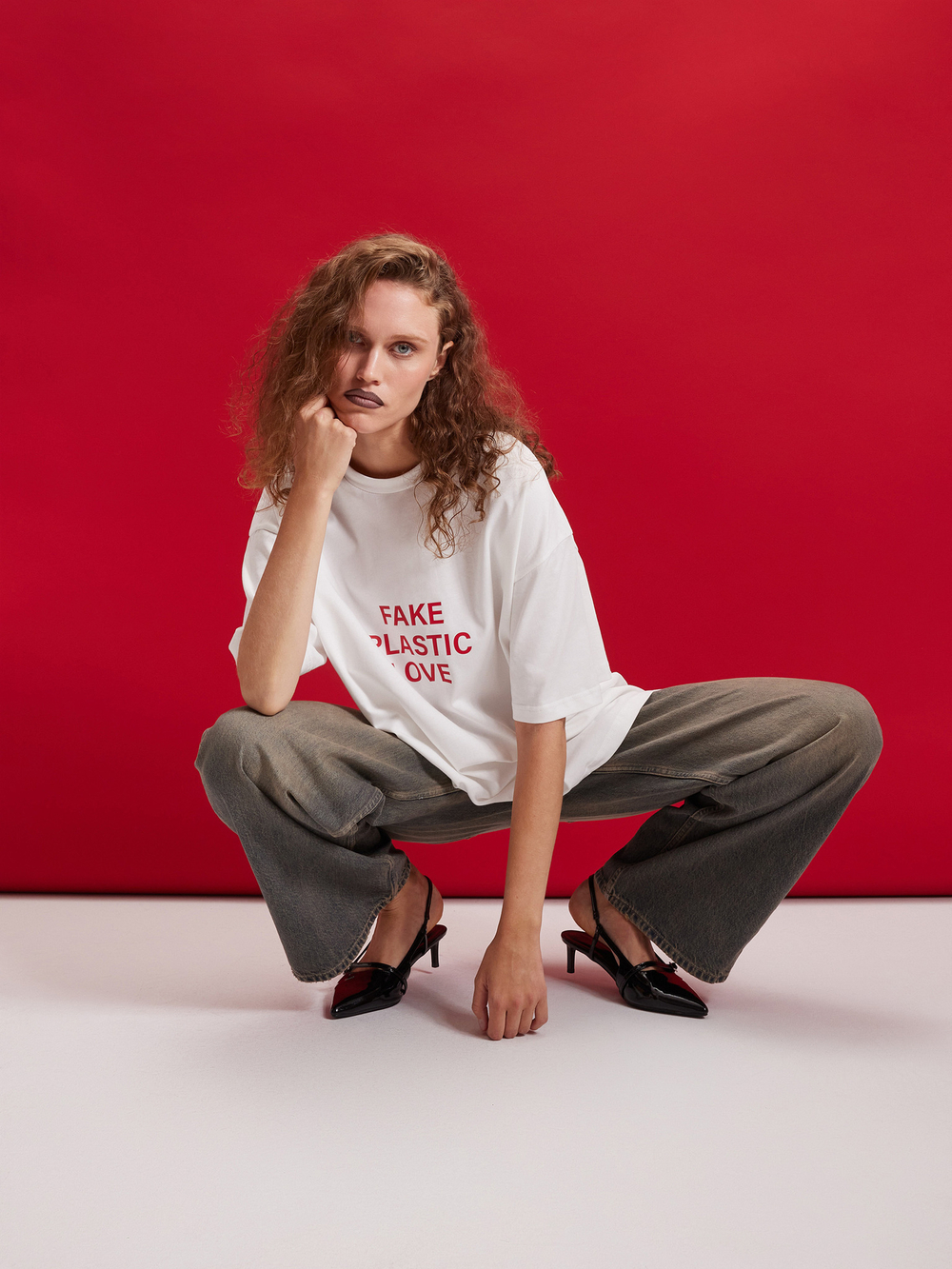 Футболка Plastic love, молочная