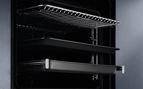 Электрический духовой шкаф Electrolux OKB8S31X