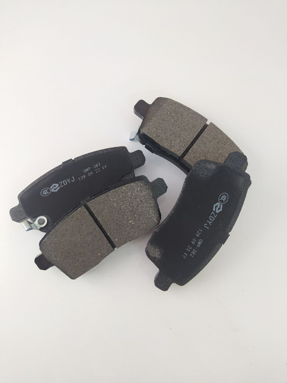 Колодки тормозные задние  арт. T1E3502080 для CHERY