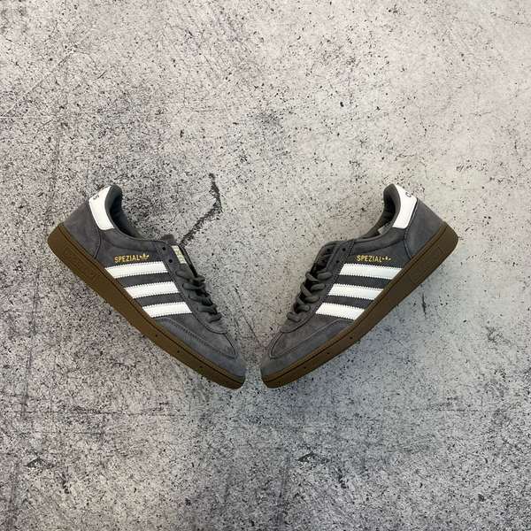 Кроссовки Adidas Spezial grey