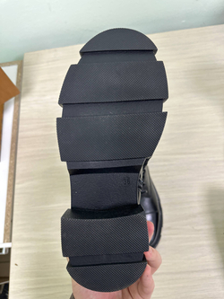 Ботинки женские(мех) 36р уценка_1324