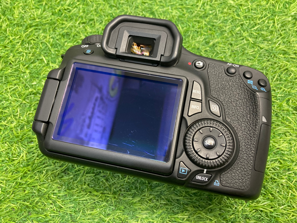 Canon EOS 60D 9.000 кадров