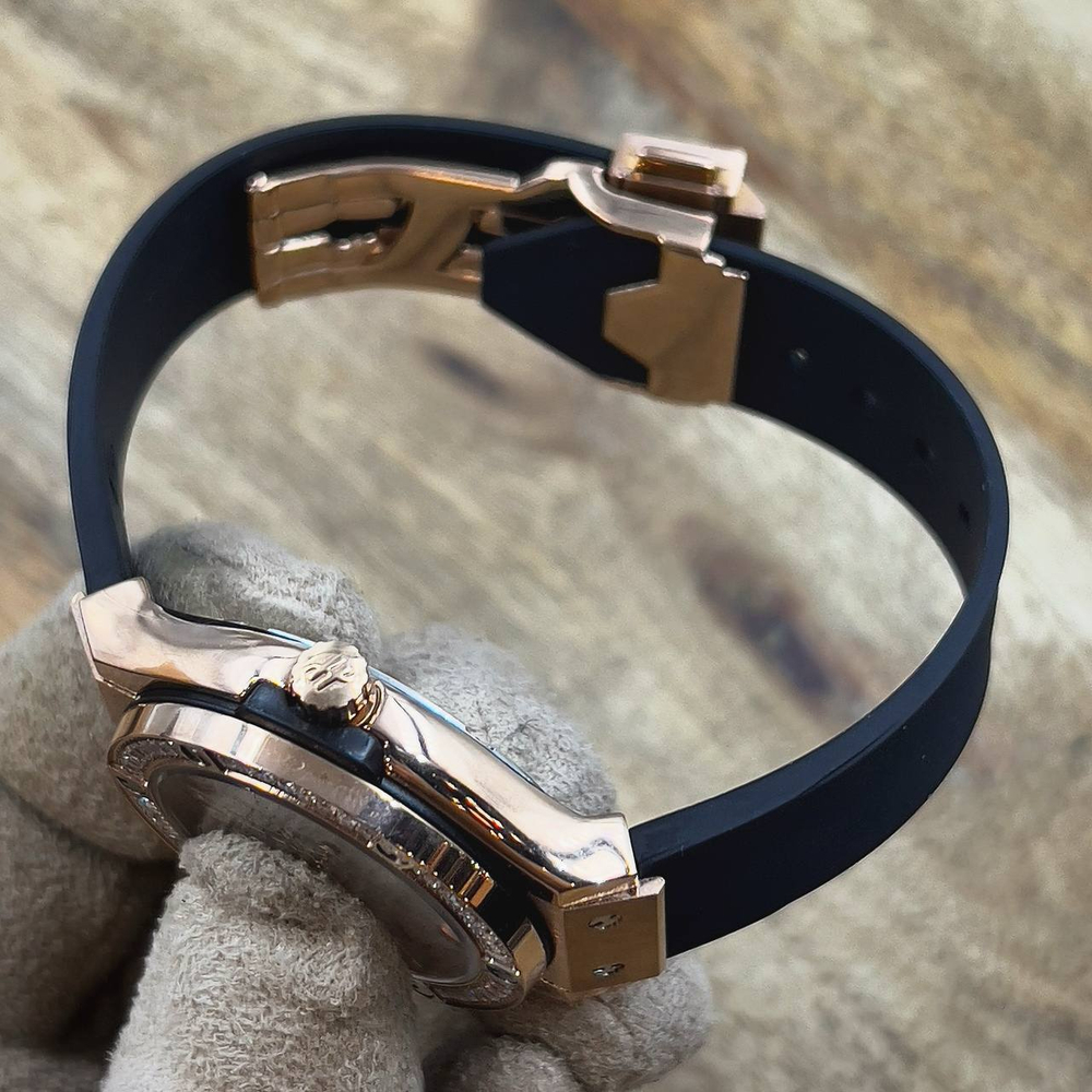 Часы Hublot