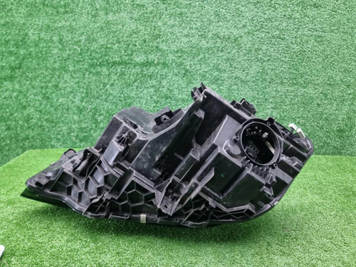 Фара правая BMW 3er G20 (18-22) Laser Light