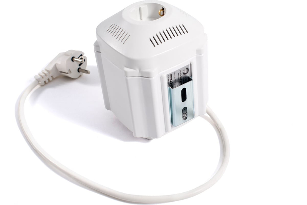 Стабилизатор напряжения для котлов и бытовой техники TEPLOCOM ST-222/500