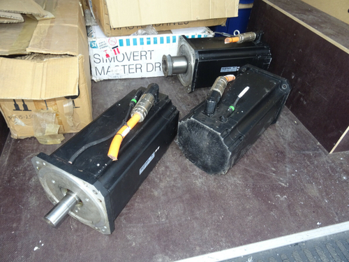 B&amp;R AUTOMATION 8LSA84.S1030D200-0