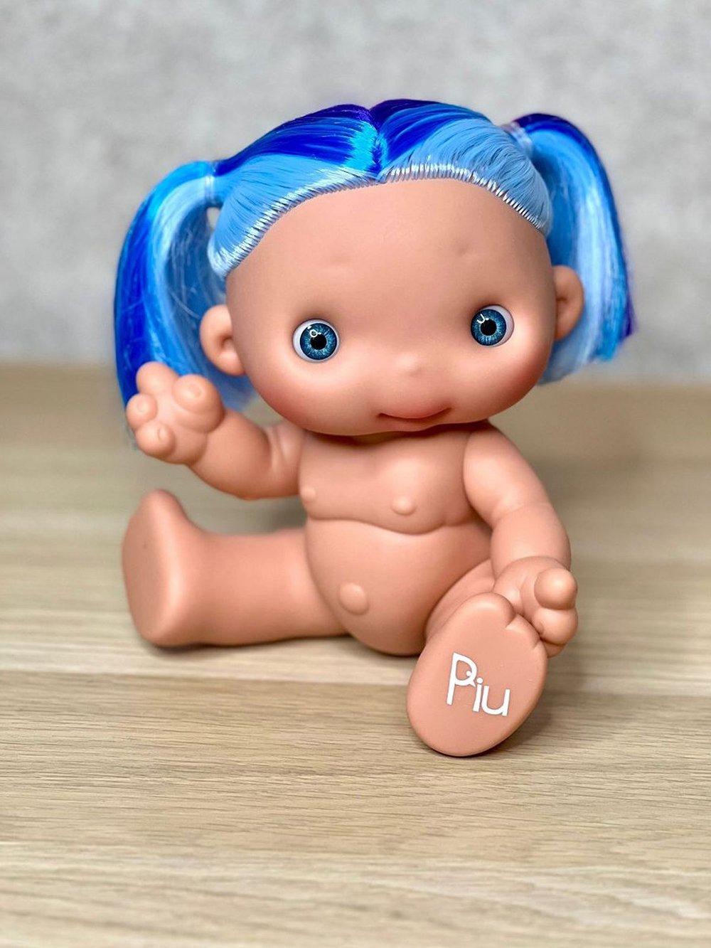 Кукла Marina and Pau 25cм Piu без одежды в пакете (M17A2)