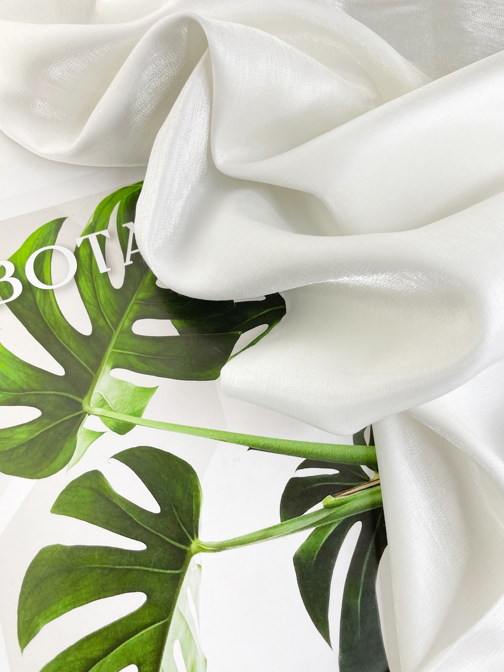 БЕЛЫЙ - Хрустальный шелк КЛАССИКА (1416 Маша)