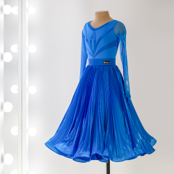 бальные платья 15 лет