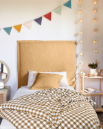 Изголовье из льняной ткани горчичного цвета Tanit со съемным чехлом 106 x 106 см