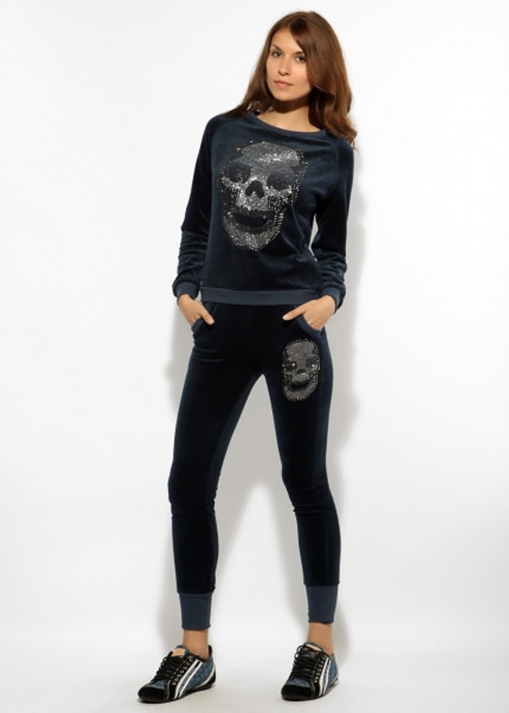 спортивный костюм