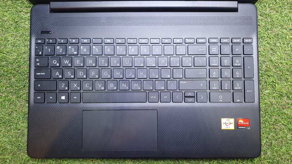 Ноутбук HP AMD/4Gb/FHD/15s-eq1356ur (475Q8EA)/Windows 10