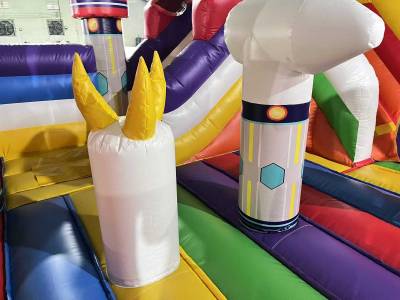 Коммерческий надувной батут «Инопланетяне», 10*5*3,5 м