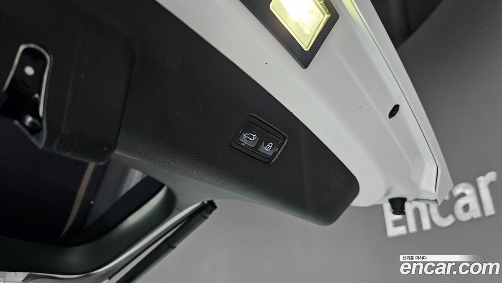 Genesis GV70 2.5T Бензин AWD (09.2021)