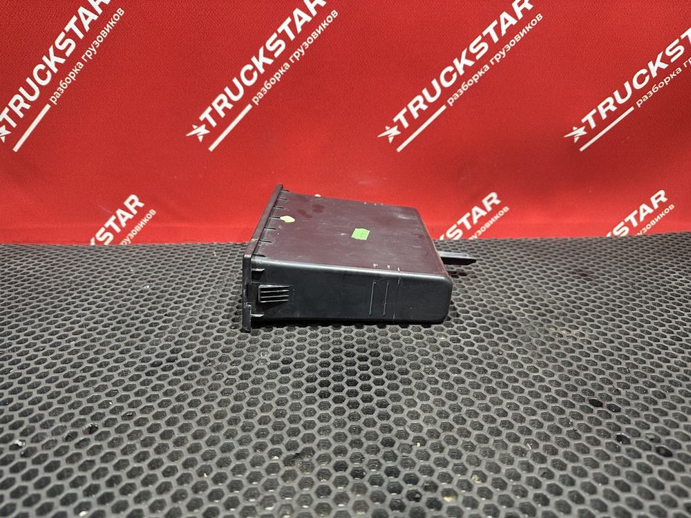 Карман панели приборов 2018г.