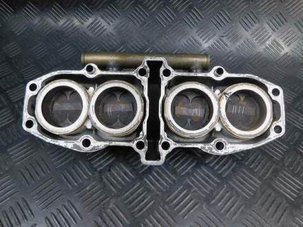 Головка блока цилиндров Kawasaki ZZR 400 98 052980