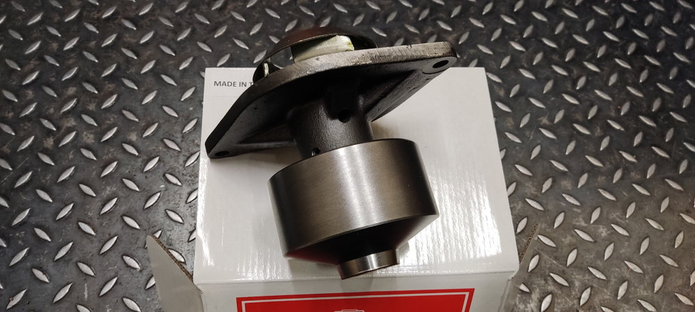 Водяная помпа 6735-61-1101 (6735611101)