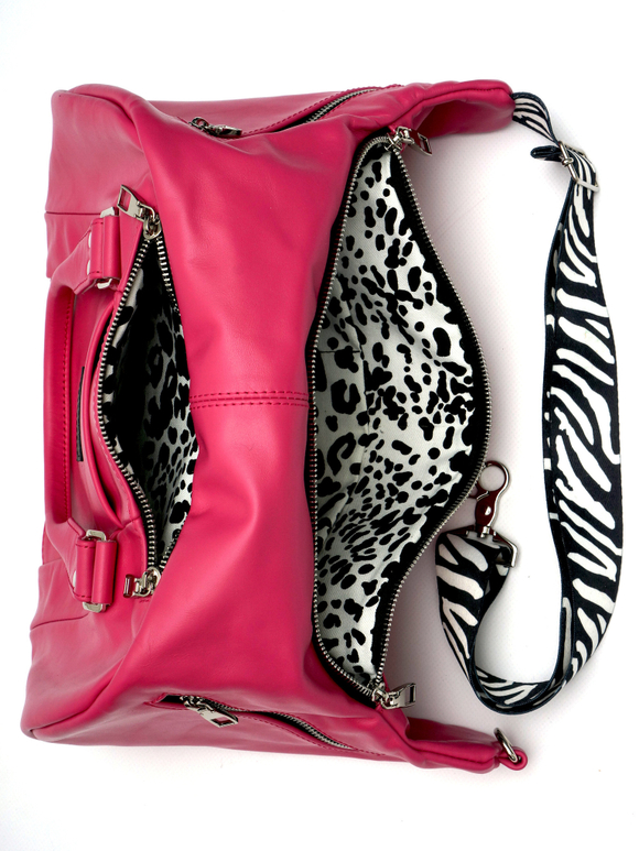 Сумка на пояс большая розовая.