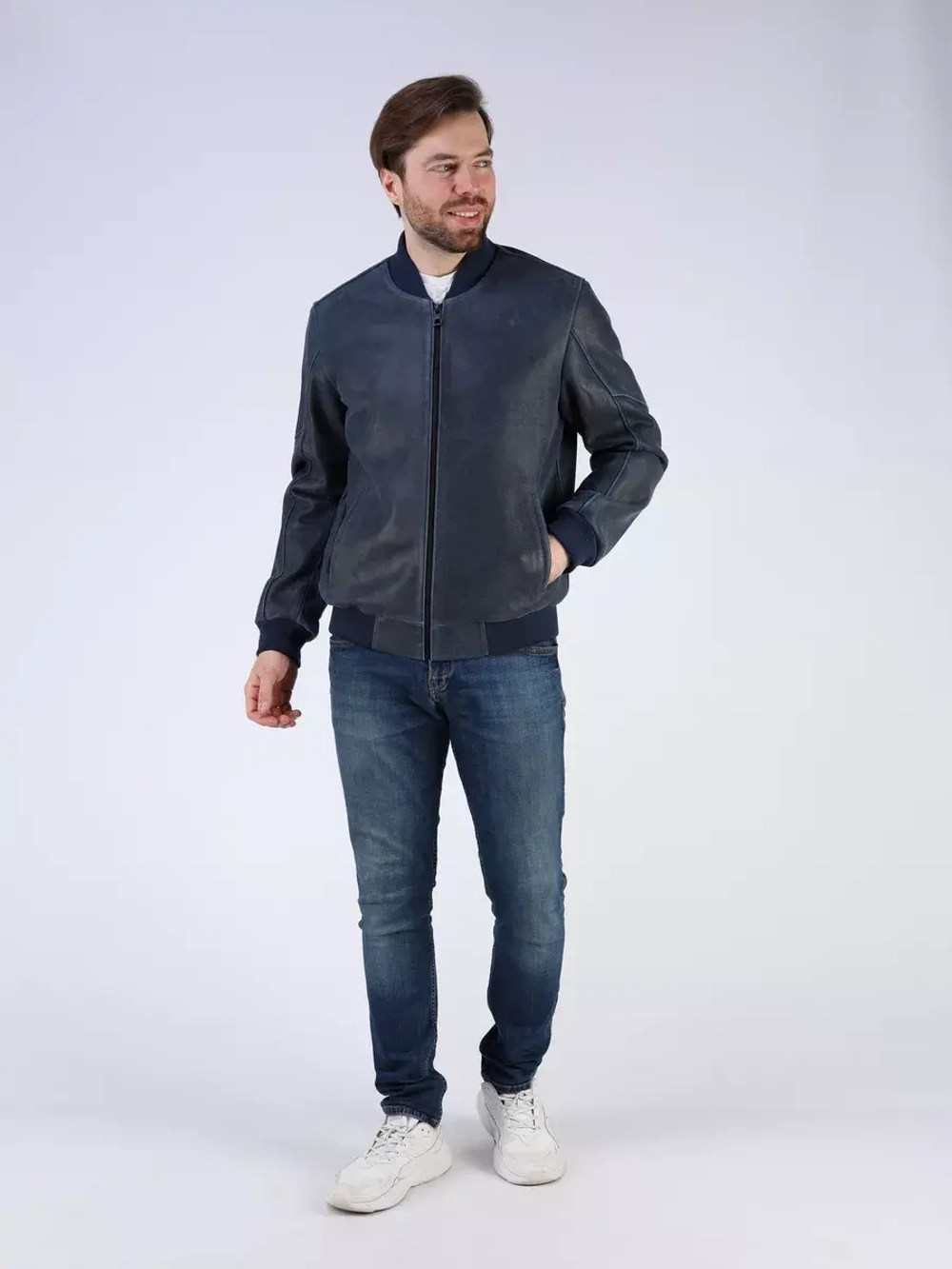 Кожаная куртка демисезонная бомбер