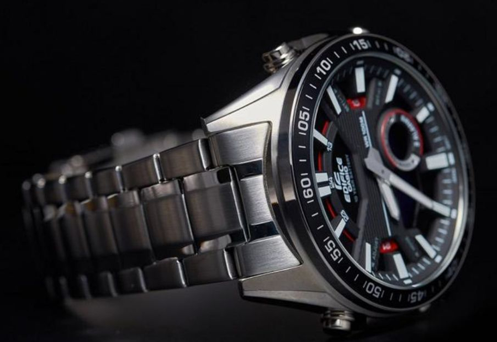 Японские наручные часы Casio Edifice EFV-C100D-1A