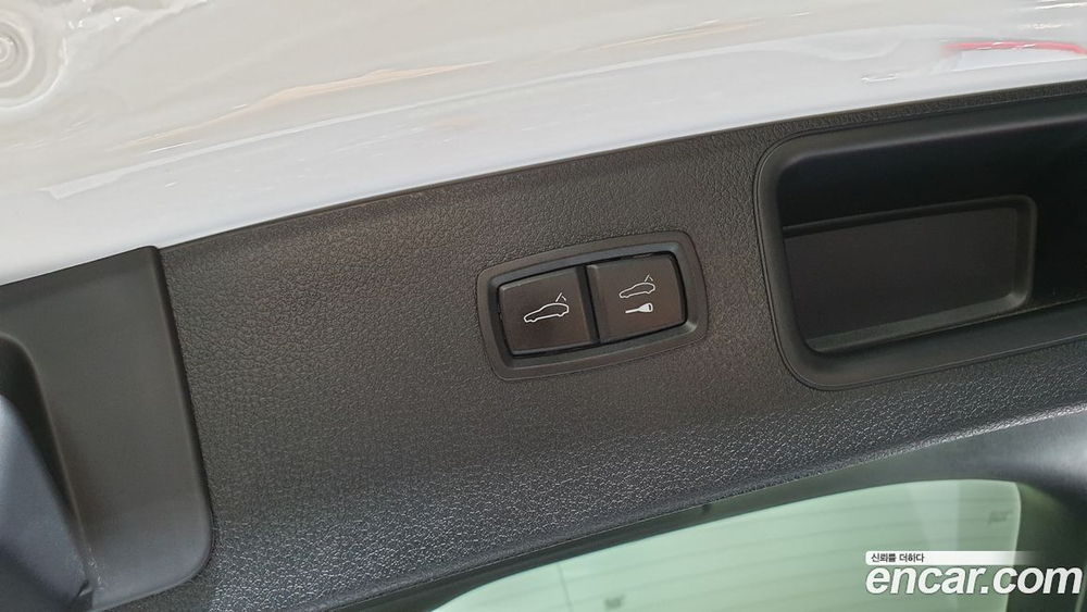 Porsche Macan 2.0 (12.2019)