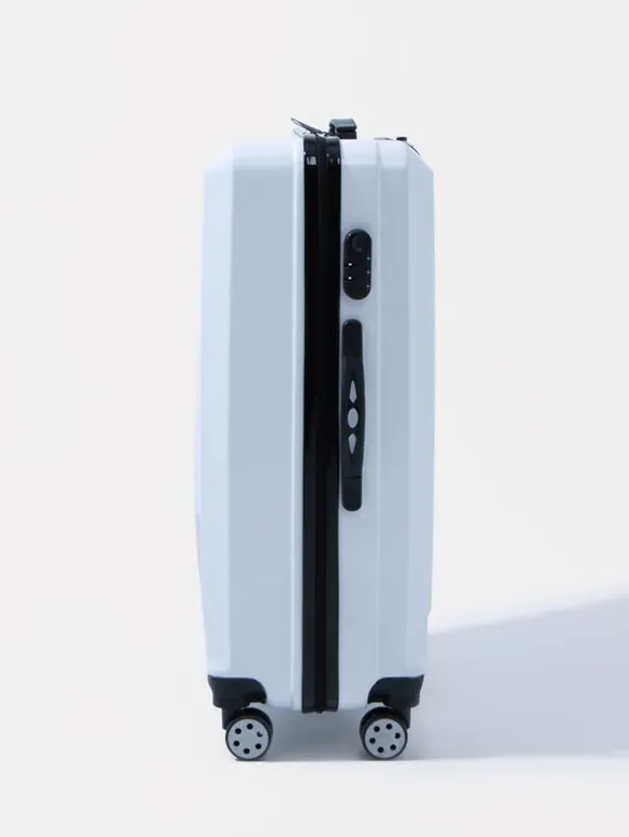 Чемодан большой 28", кодовый замок, цвет белый