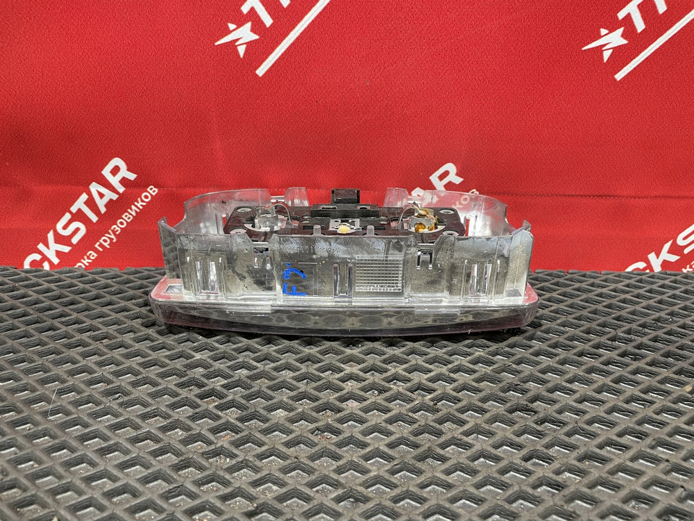 Плафон салонный