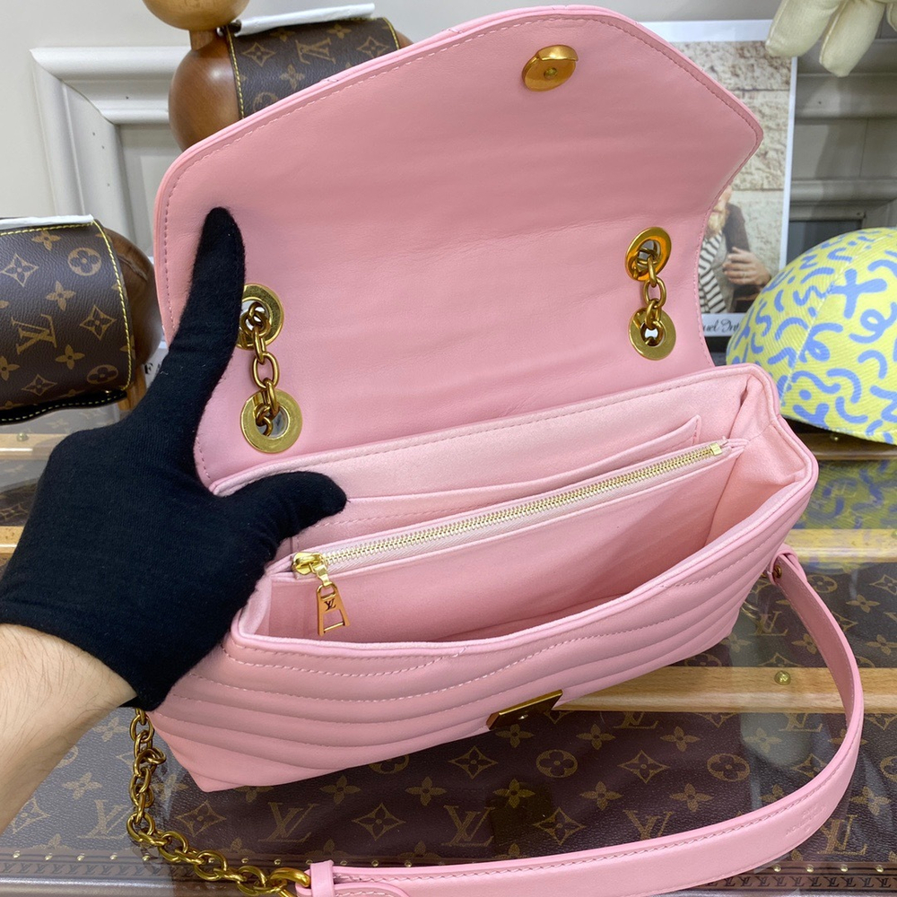 Louis Vuitton New Wave Chain Bag