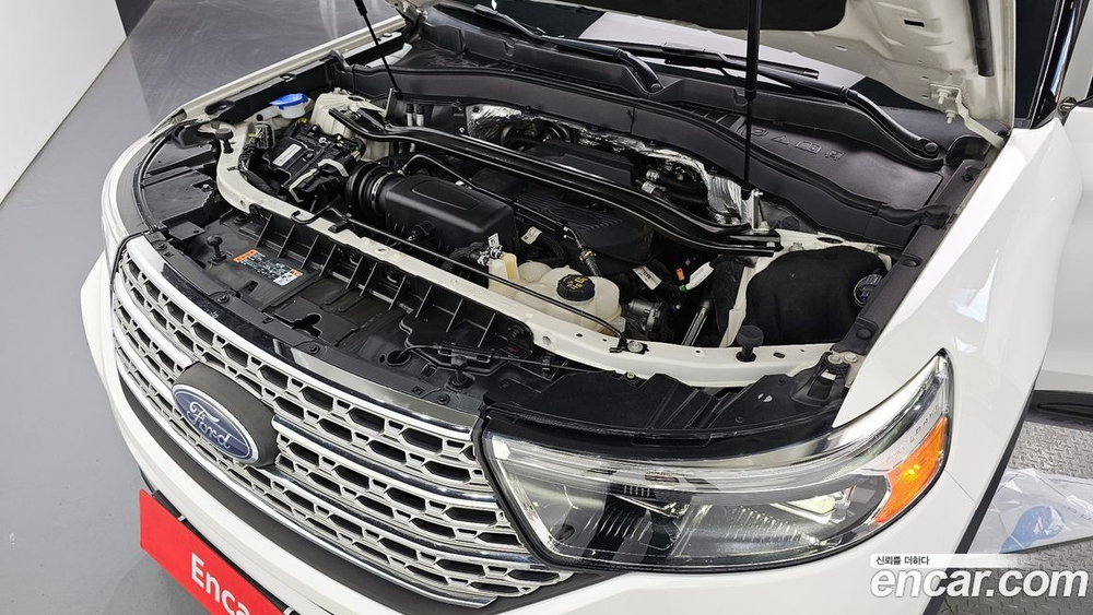 Ford Explorer 6 Generation 2.3 Limited 4WD (01.2020)