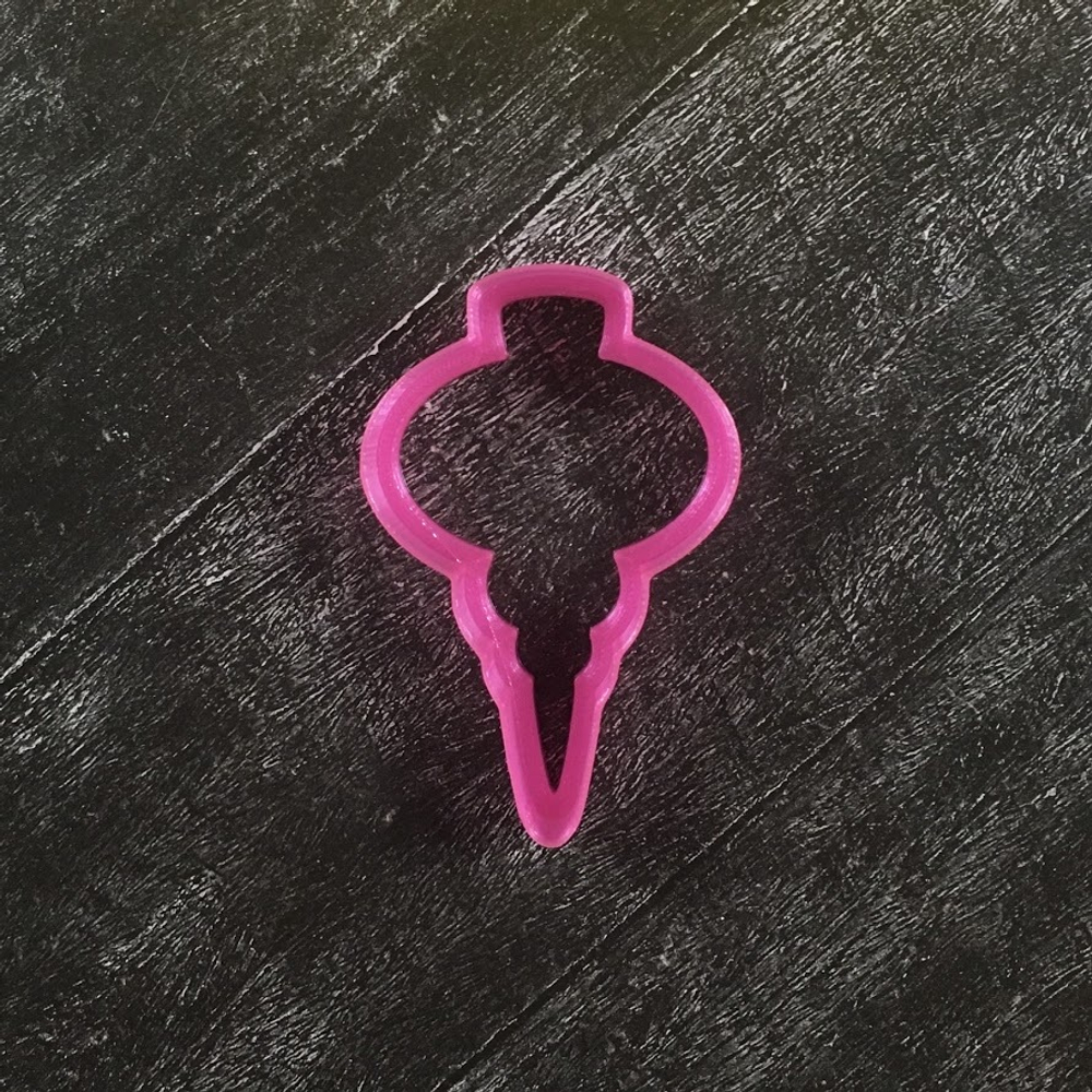 Игрушка на елку №2