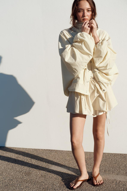 ZARA КУРТКА ИЗ НЕЙЛОНА С КАРМАНАМИ,БЕЖЕВЫЙ