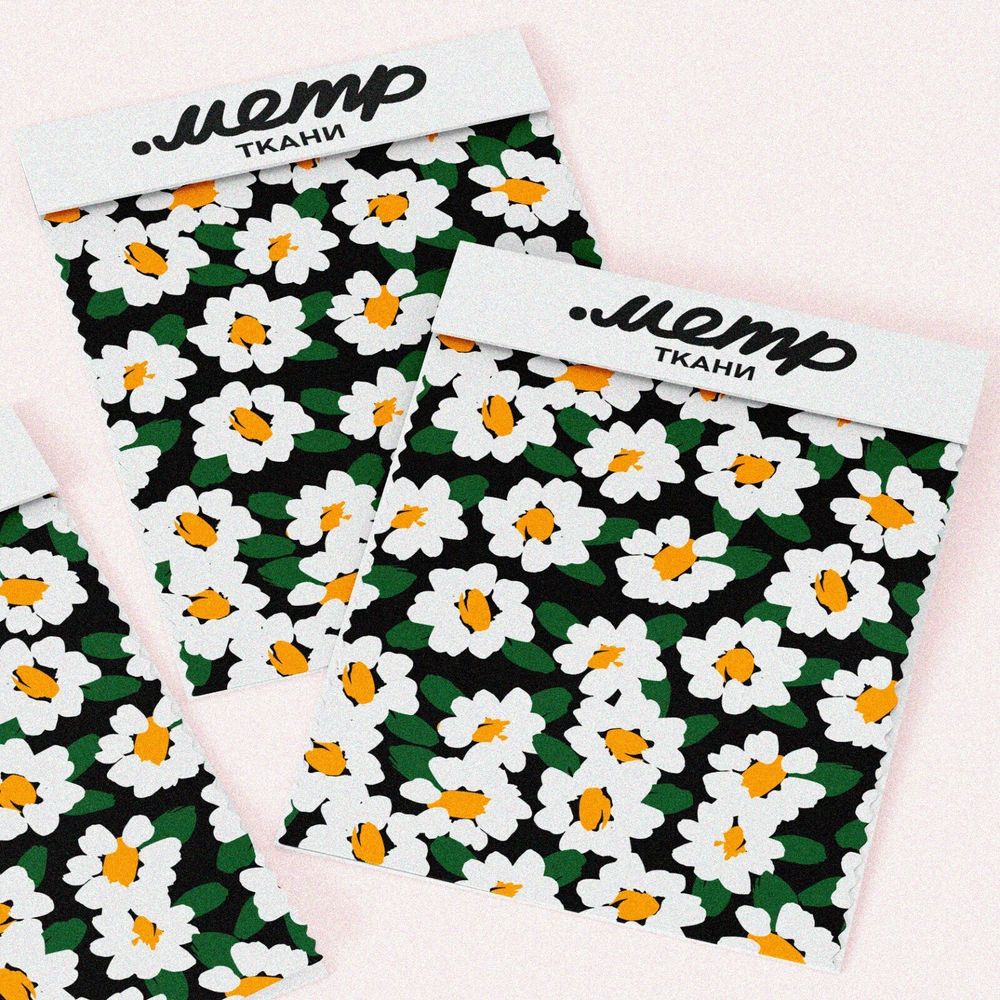 Ткань блэкаут цветы ромашки