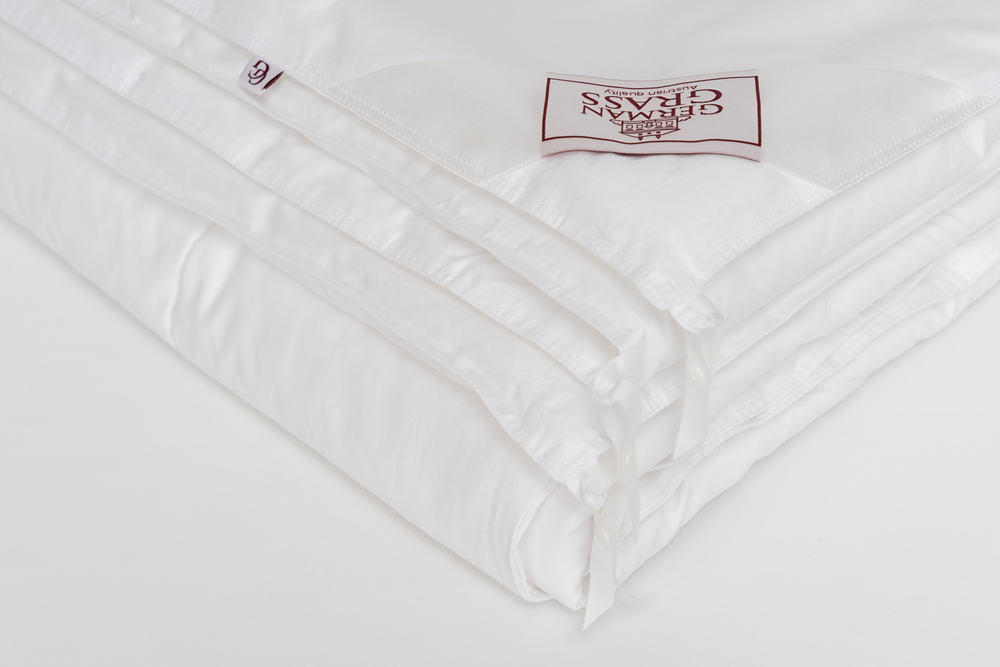 Одеяло всесезонное облегченное 150х200 German Grass Alliance Silk