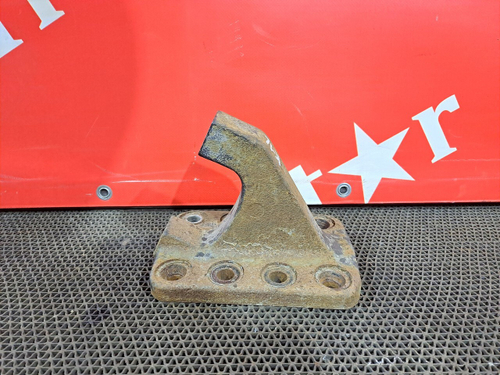 Кронштейн реактивной тяги