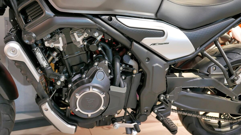 Мотоцикл VOGE 525AC