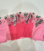 Вышивка на сетке неэластичная цветы на розовом К025 правая