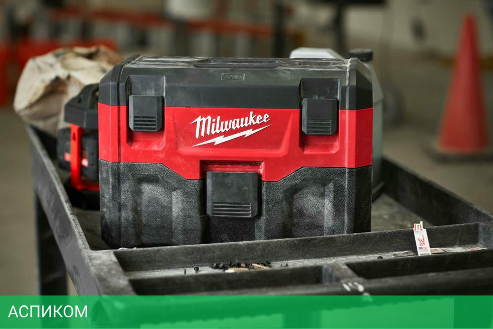 Пылесос Milwaukee M18 VC2 (4933464029)