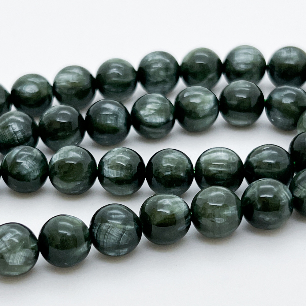 Серафинит бусины, диаметр 8,4-8,6 мм, цена за 11 шт (1/4 нити)