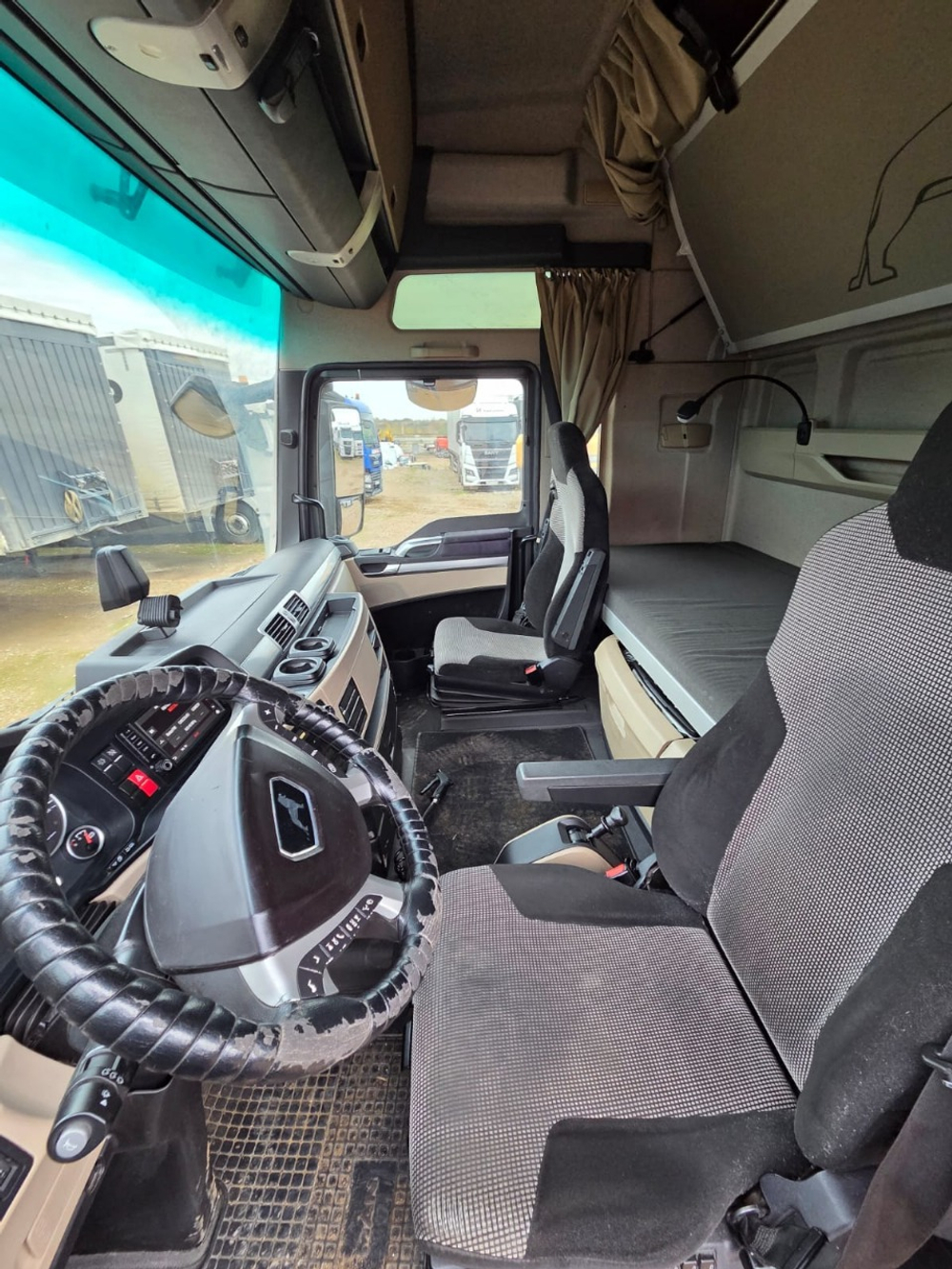 MAN TGX 4x2 Седельный тягач 18.460 4x2 BLS (Дизельный, 12,4 л, 460 л.с., АТ)
