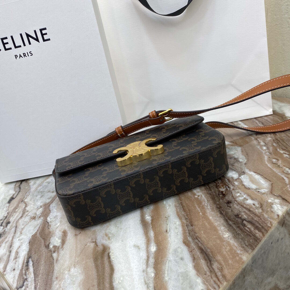 Celine Triomphe 20 cm