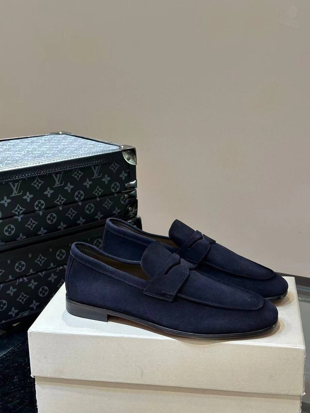 Лоферы Santoni